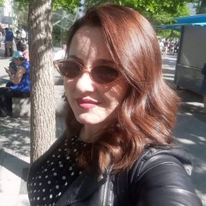 Meet your Posher, Ana